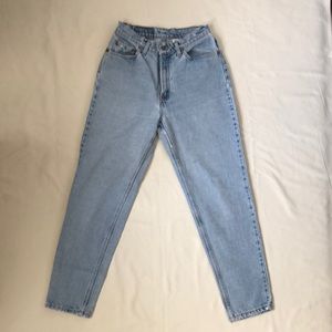 Vintage Levi’s 512 Slim Fit Light Wash Jeans
